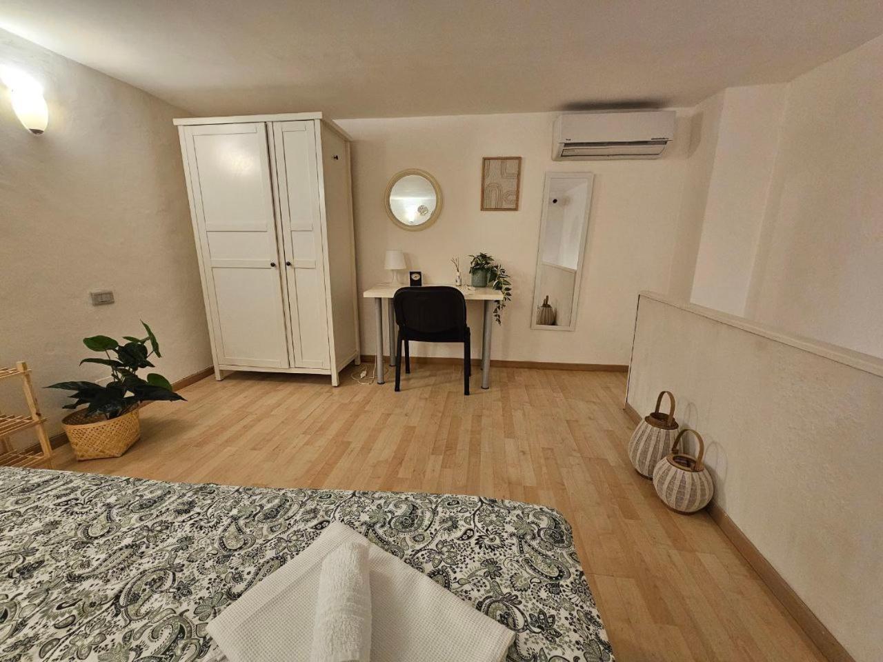 La Maison Bouganville Salerno Zewnętrze zdjęcie
