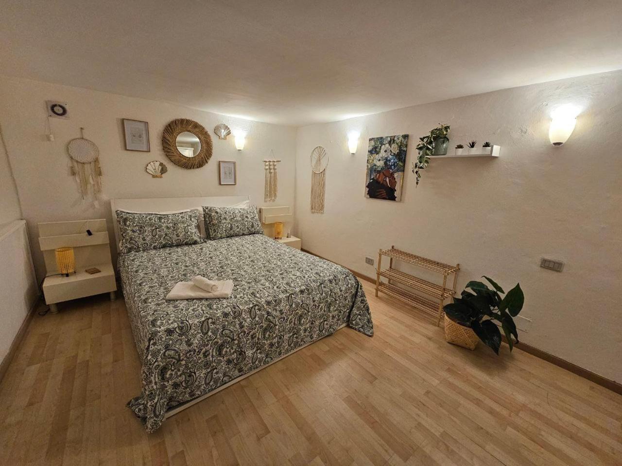 La Maison Bouganville Salerno Zewnętrze zdjęcie