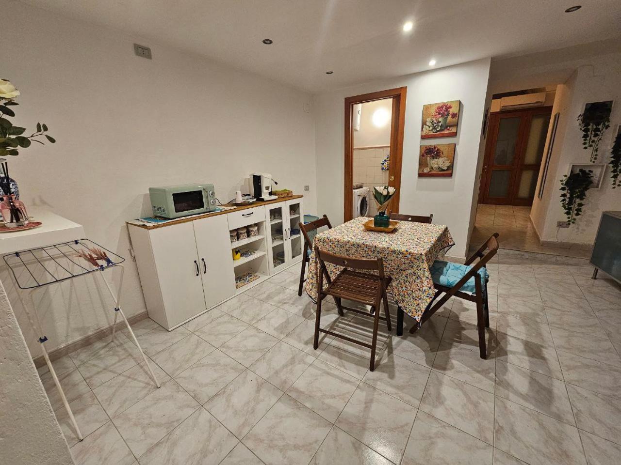 La Maison Bouganville Salerno Zewnętrze zdjęcie